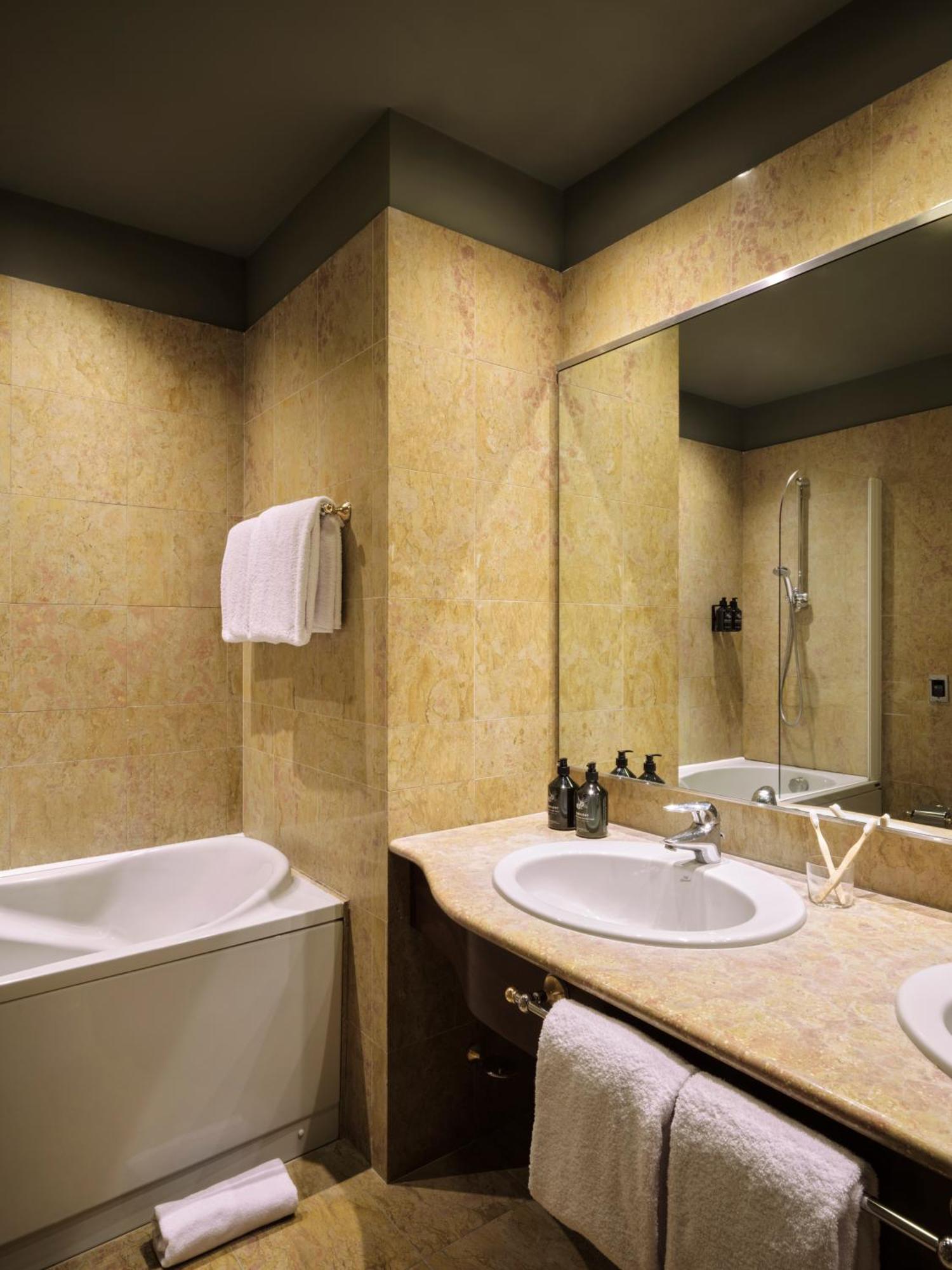מילאנו Max Brown Hotel Missori, Part Of Sircle Collection מראה חיצוני תמונה